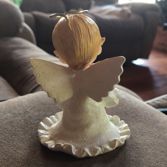 “Be Mine” Angel Figurine - $2 with bundle purchase - Picture 2 of 10
